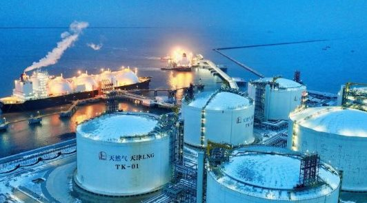 Kho dự trữ ngày càng cạn kiệt, đây là con số châu Âu sẽ phải bù đắp khi rời xa khí đốt Nga - Ảnh 1