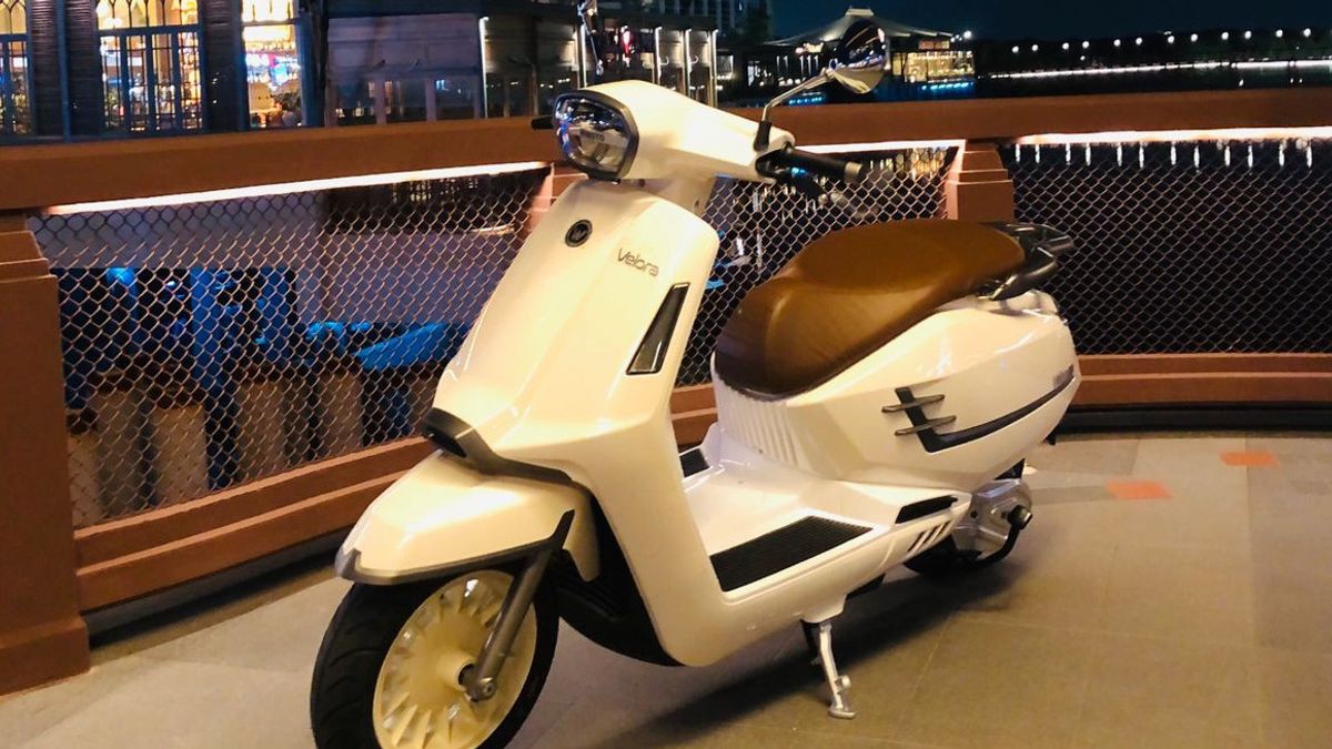 Ra mắt xe ga cao cấp: Thiết kế cổ điển, ngập trang bị hiện đại, giá quy đổi rẻ hơn Air Blade - Ảnh 4