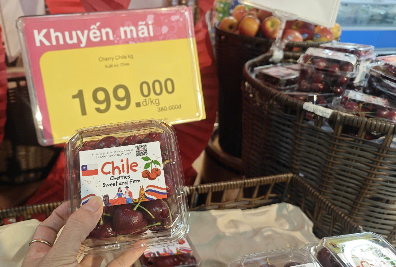 Cherry Chile giá rẻ bất ngờ, nhiều người nghi ngờ hàng Trung Quốc - Ảnh 2