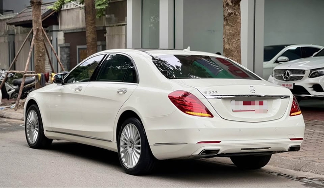 5 xe cũ biểu tượng của đại gia tầm giá Camry mua chơi Tết: Có chiếc siêu sang cỡ Rolls-Royce, ngồi cực êm - Ảnh 16