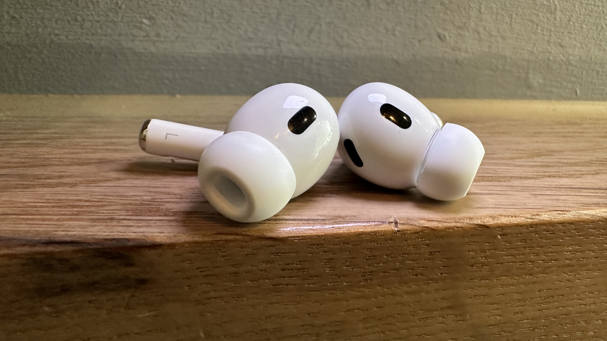 AirPods sẽ có camera? - Ảnh 1