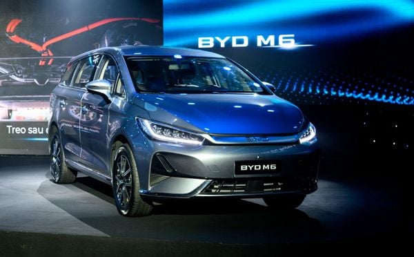 Phân khúc MPV chạy điện trên thị trường Việt Nam nóng lên từng ngày, Limo Green của VinFast cạnh tranh với các đối thủ nào? - Ảnh 2