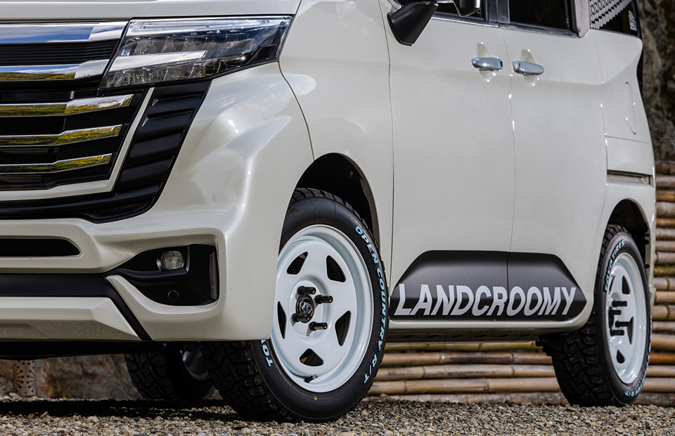 Chiếc Toyota bé hơn i10 này trông như ‘tiểu Land Cruiser’: Máy 1.0L nhưng có 4WD, nhiều đồ chơi cho dân phượt - Ảnh 7