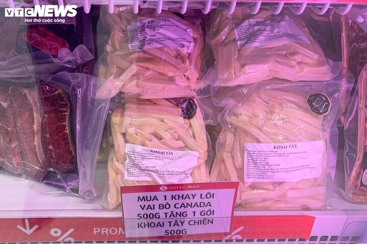 Giỏ quà Tết bò nhập khẩu, thịt heo muối 'lên ngôi', hút khách nhà giàu - Ảnh 9