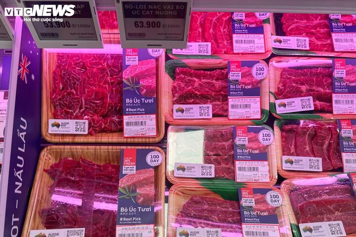 Giỏ quà Tết bò nhập khẩu, thịt heo muối 'lên ngôi', hút khách nhà giàu - Ảnh 12