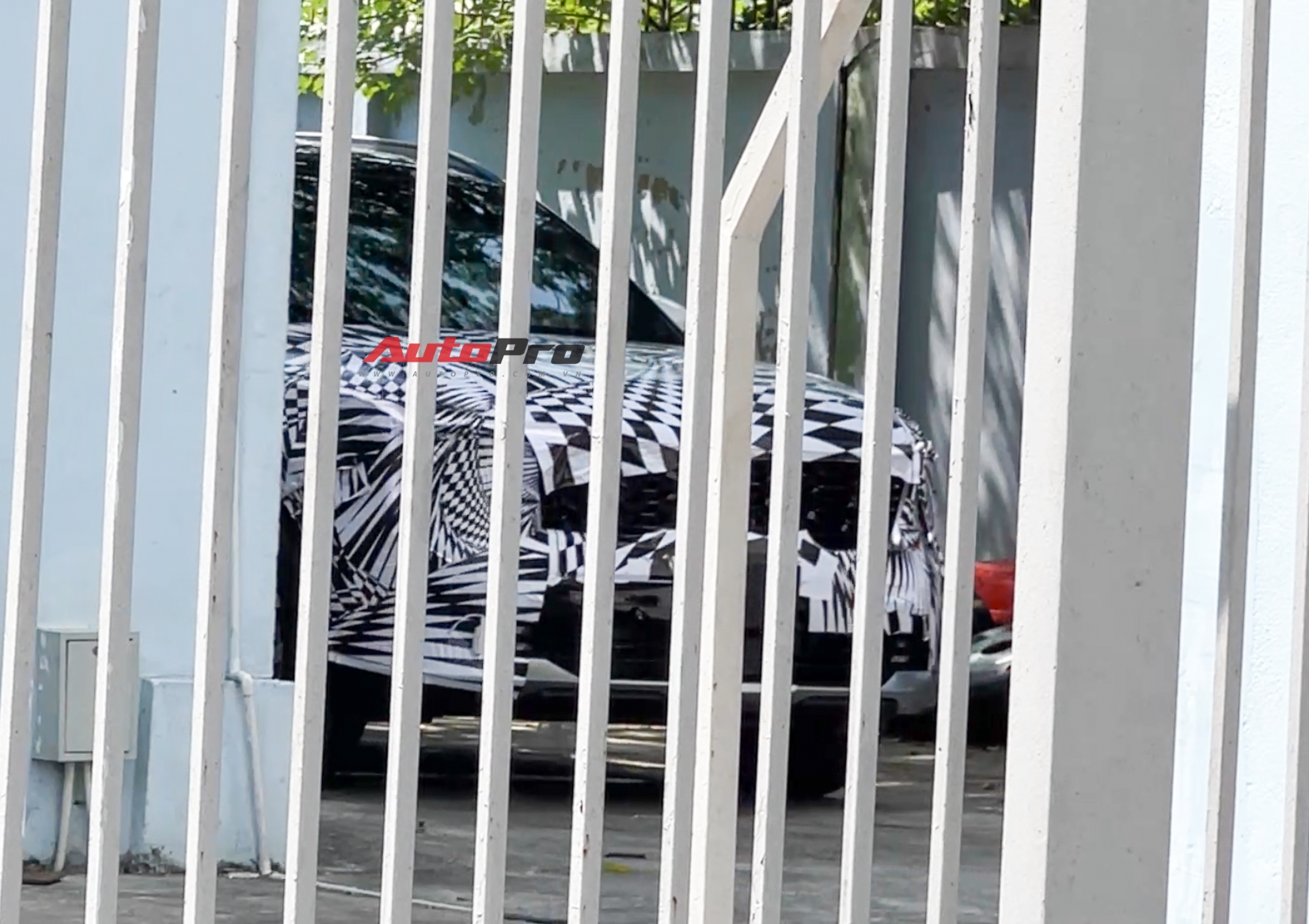 Nhiều xe lỡ hẹn ra mắt Việt Nam năm 2024: Đủ loại xăng, điện, hybrid, có mẫu đã lộ diện và về đại lý một thời gian - Ảnh 1