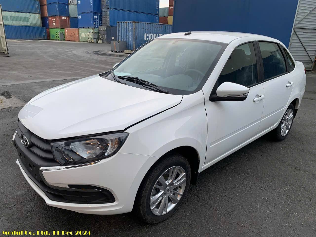 Rộ tin lô ô tô Nga đang về Việt Nam: Giá dự kiến từ 360 triệu, 4 mẫu, có sedan, SUV cùng phân khúc Attrage, Jimny - Ảnh 2