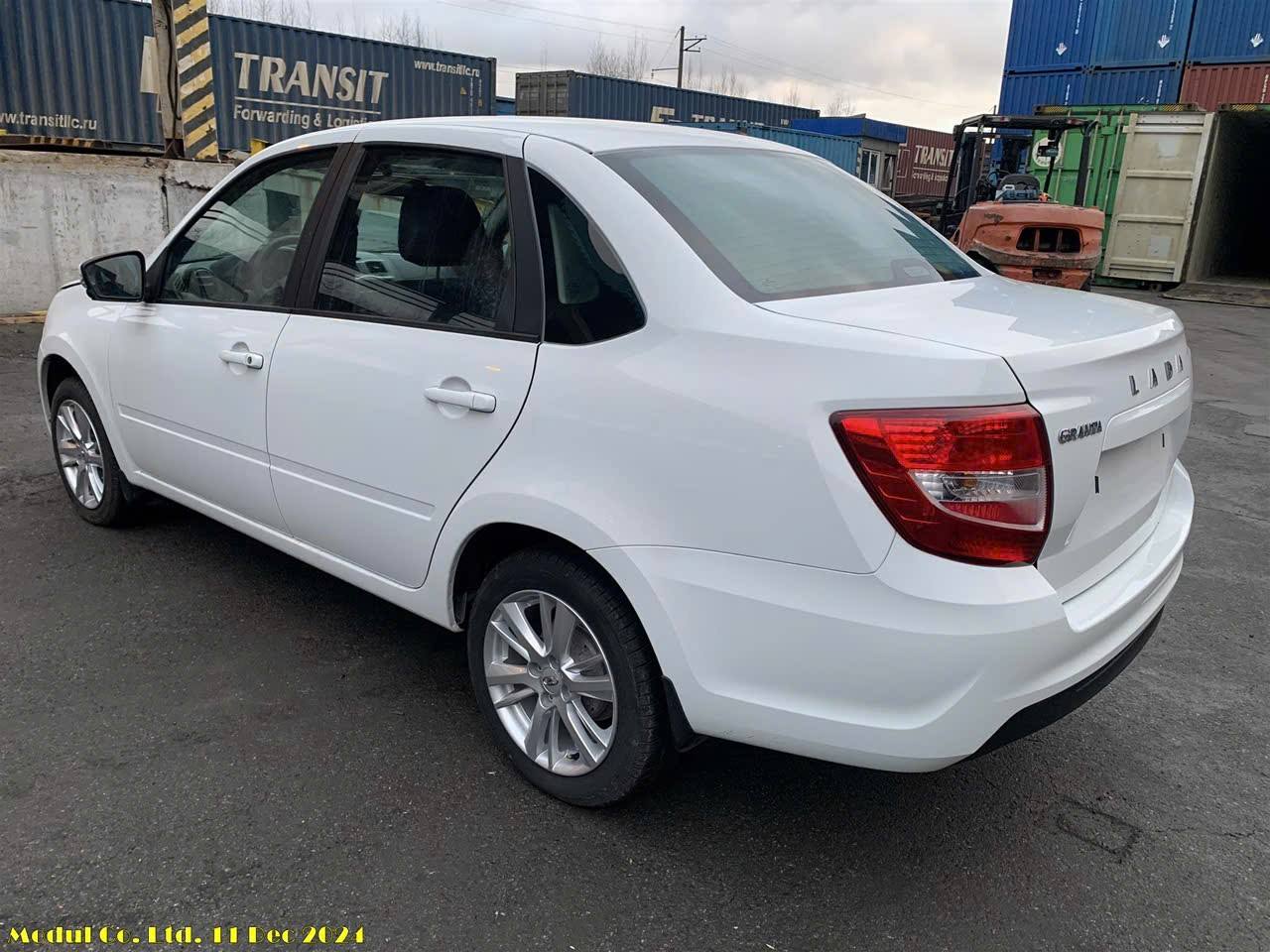 Rộ tin lô ô tô Nga đang về Việt Nam: Giá dự kiến từ 360 triệu, 4 mẫu, có sedan, SUV cùng phân khúc Attrage, Jimny - Ảnh 3