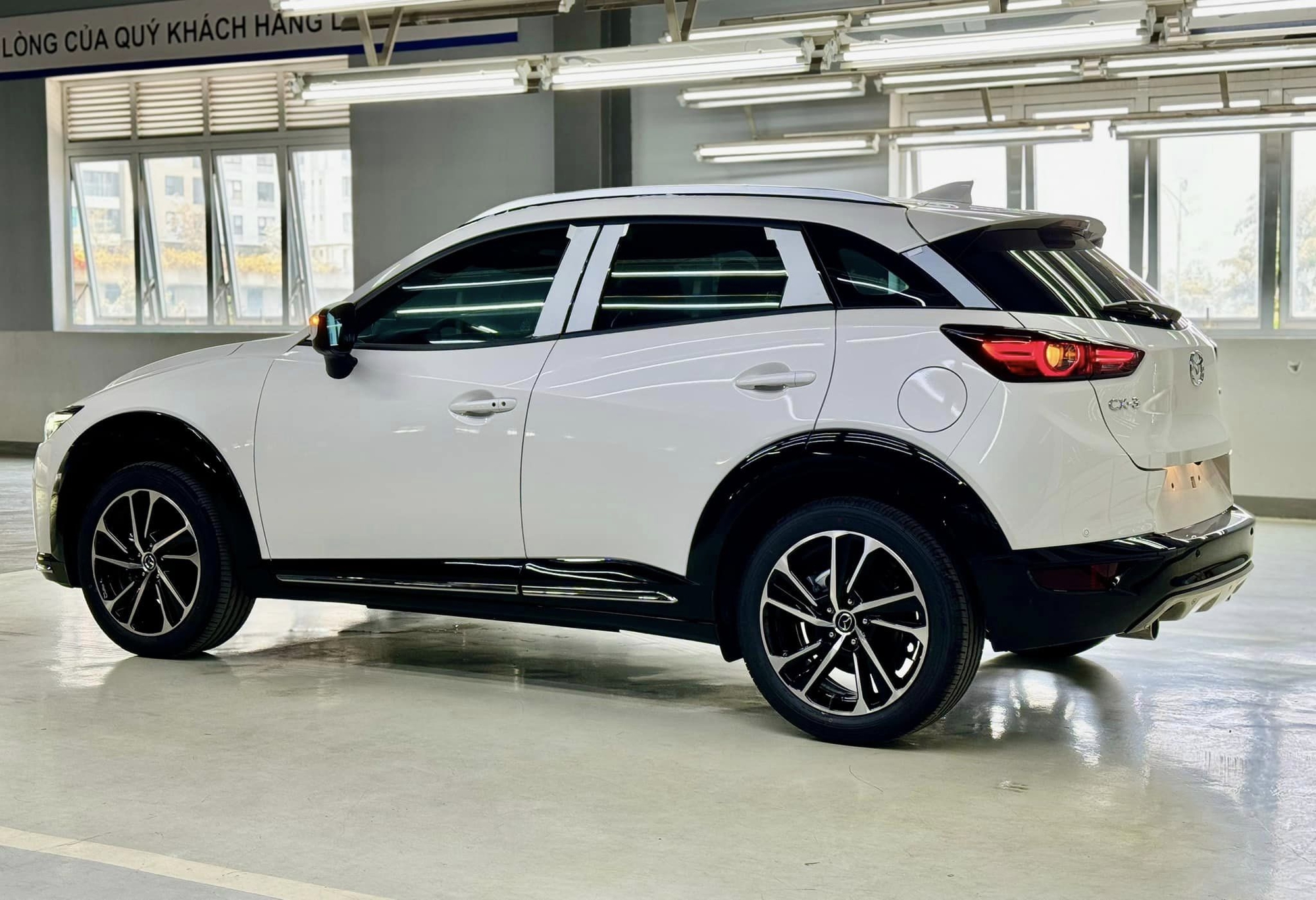 Mazda2 tăng 10 triệu đồng vẫn rẻ hơn i10 bản cao, CX-30 giảm giá vẫn khó thoát 'đáy' phân khúc - Ảnh 4