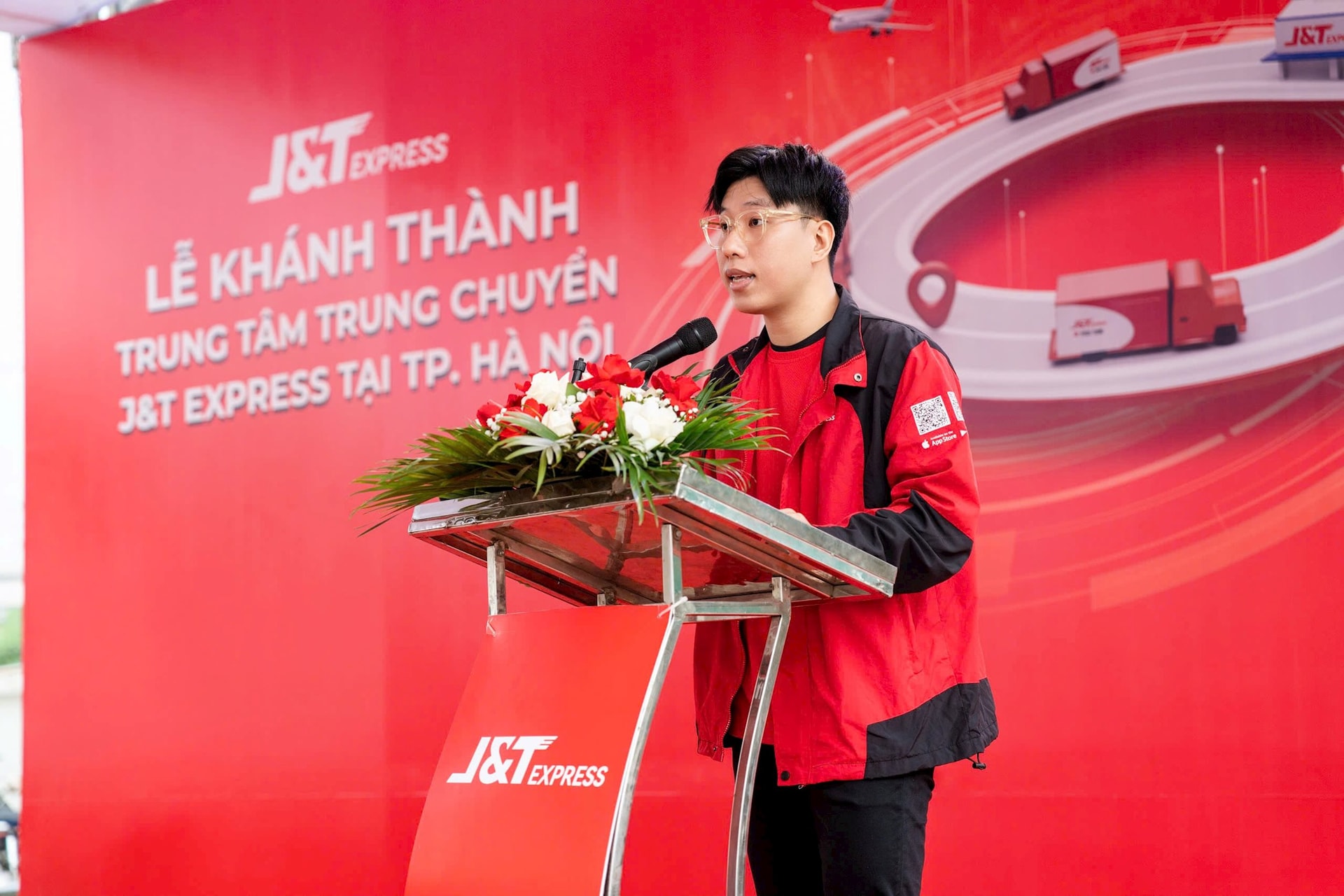 J&T Express khai trương trung tâm trung chuyển lớn nhất miền Bắc: quy mô 38.000 m2, 23 cổng hàng vào, 150 cổng hàng ra, xử lý 99.000 đơn/giờ - Ảnh 2