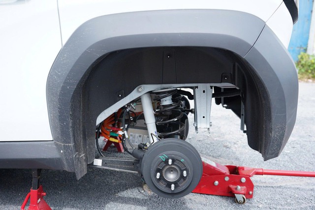 Giải mã cơn sốt nhiều chủ xe Vinfast VF3 đua nhau nâng cấp phuộc giảm xóc PNK - Ảnh 2