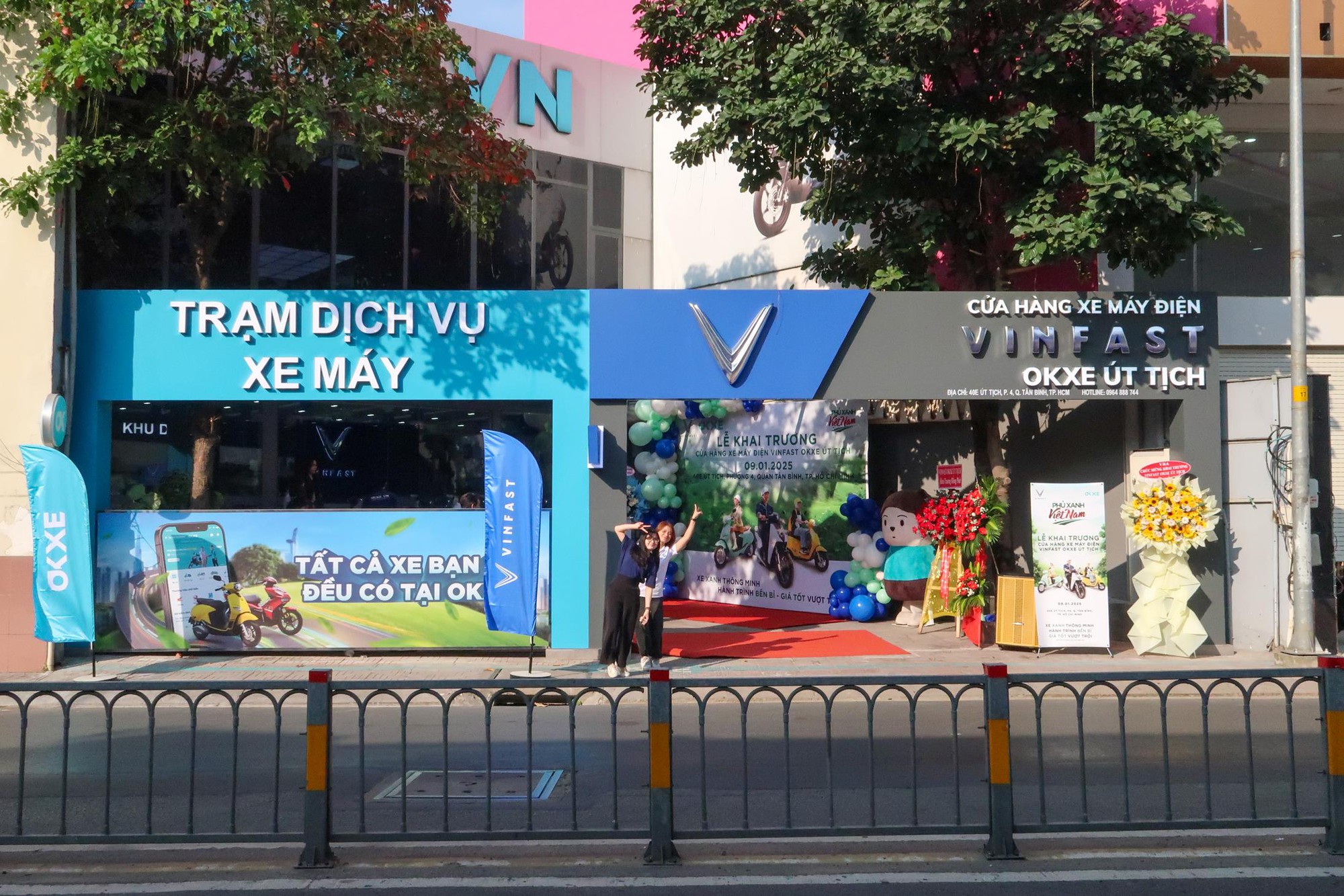 Cửa hàng xe máy điện VinFast OKXE Út Tịch: Hướng đến giao thông xanh bền vững - Ảnh 2