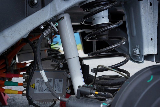 Giải mã cơn sốt nhiều chủ xe Vinfast VF3 đua nhau nâng cấp phuộc giảm xóc PNK - Ảnh 3