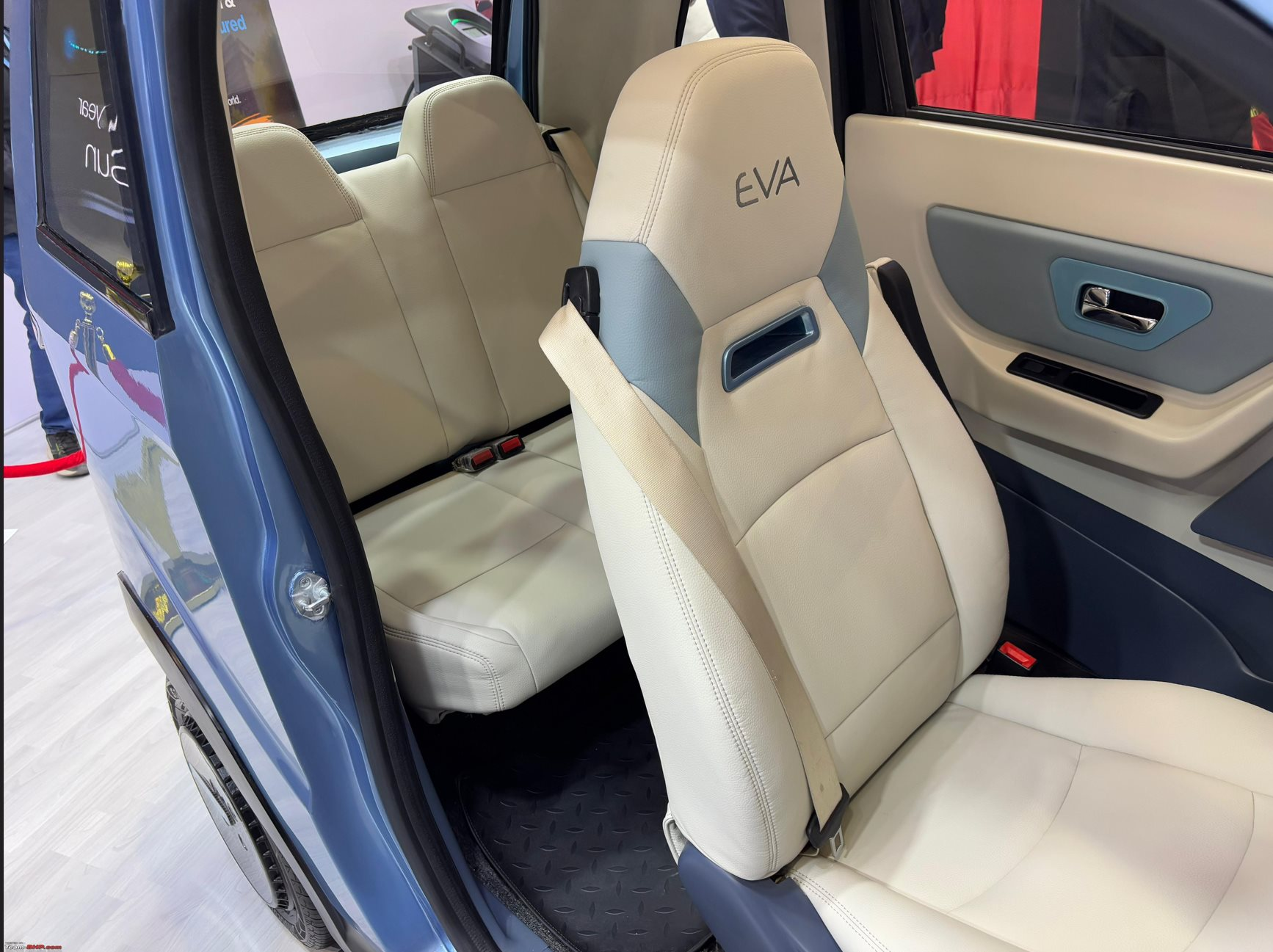 Xe điện mini kích thước nhỏ nhất phân khúc, di chuyển 250 km, giá chỉ 90 triệu đồng - rẻ ngang Honda SH - Ảnh 5