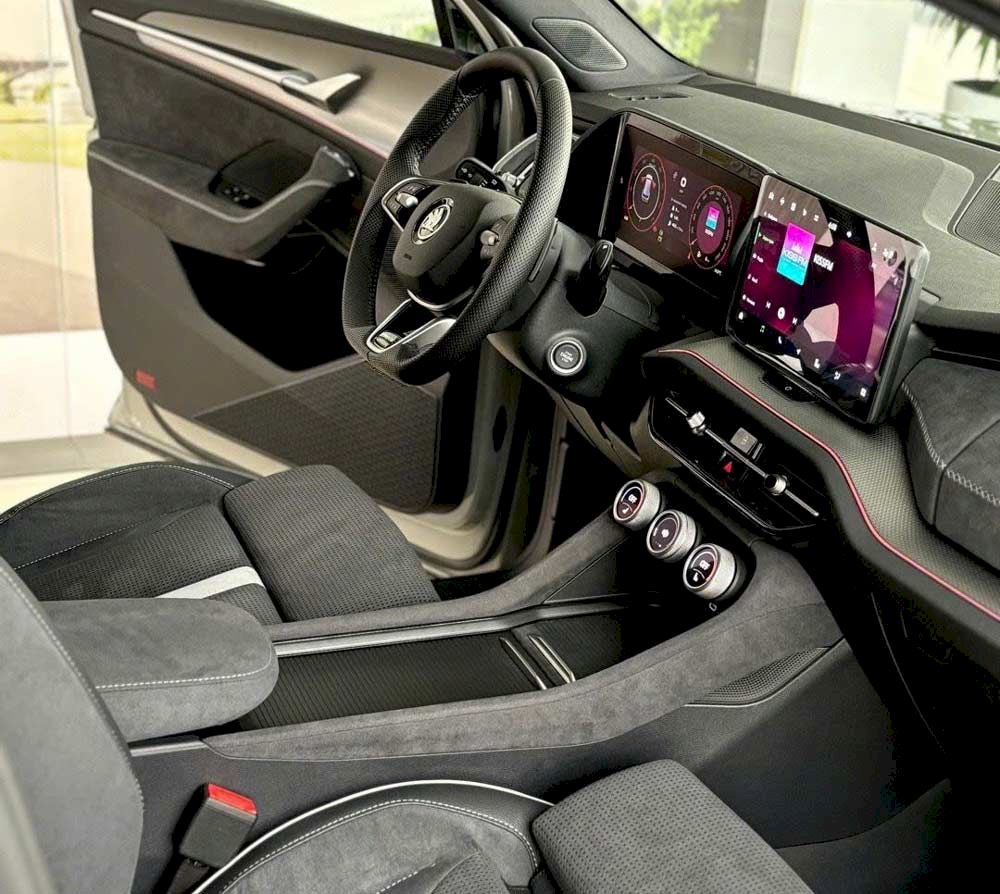 Loạt xe nhận cọc, sắp bán tại Việt Nam sau Tết: Nhiều phân khúc cả SUV, MPV, có xe đã về nhưng chưa ra mắt - Ảnh 13