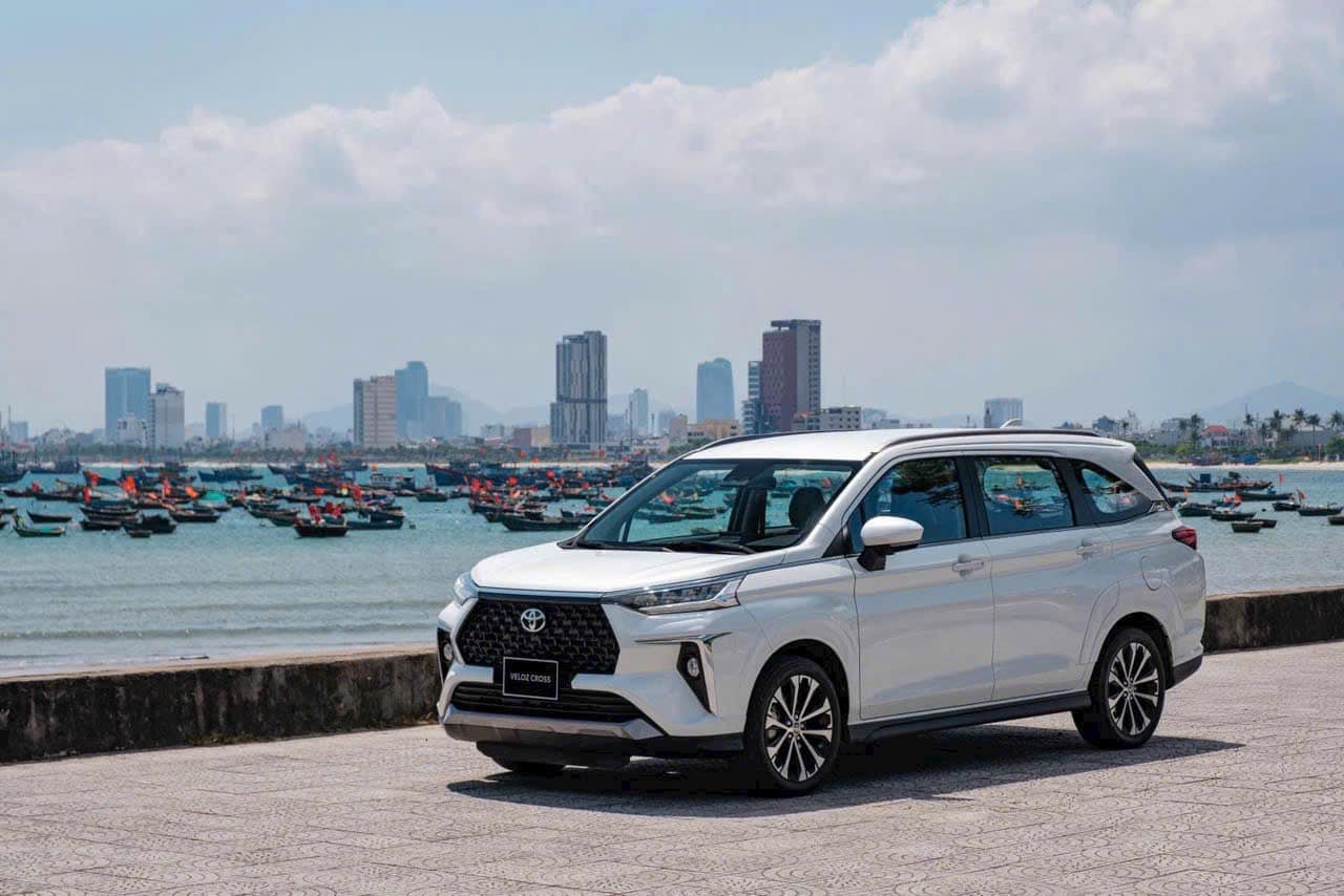 5 MPV 'ăn xăng như ngửi' tại Việt Nam: Cao nhất chưa đến 6 lít/100km, 2 mẫu sử dụng động cơ hybrid - Ảnh 2