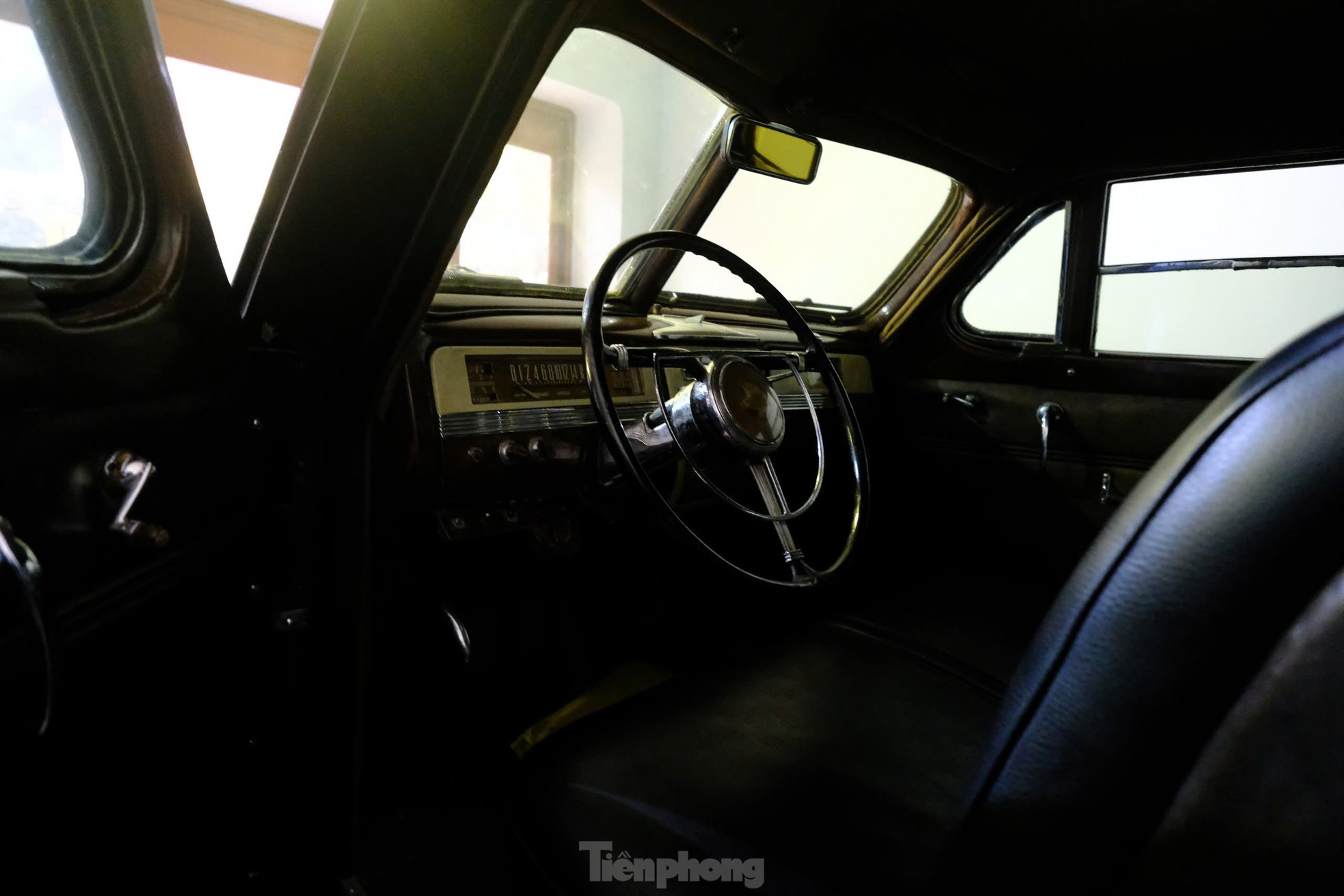 Cận cảnh ba chiếc xe từng phục vụ Chủ tịch Hồ Chí Minh, vừa được công nhận bảo vật quốc gia - Ảnh 10