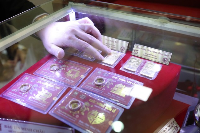 Có nên mua vàng lúc này - Ảnh 1