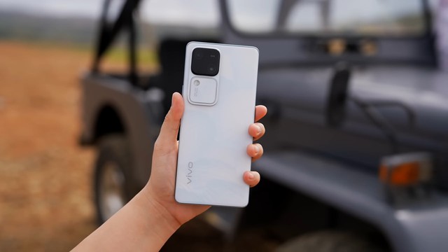 Smartphone tầm trung "đẹp như máy cao cấp": Màn hình cong hiếm thấy, RAM 12 GB, sạc nhanh 80W - Ảnh 5