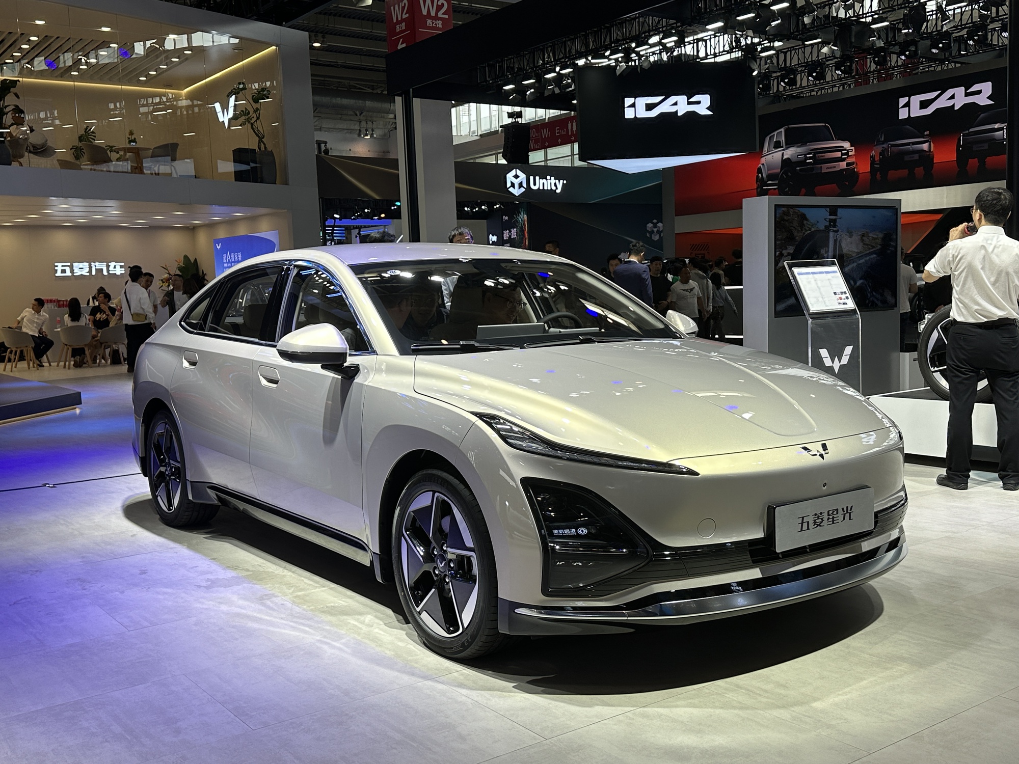 6 xe Wuling mới sắp ra mắt Việt Nam: Thêm SUV, MPV, sedan, có sạc nhanh, trang bị chưa quá nổi bật - Ảnh 6