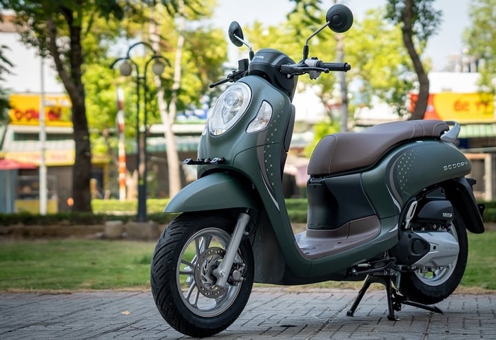 3 mẫu xe tay ga nhập khẩu sẽ 'đổ bộ' thị trường Việt năm 2025 - Ảnh 1