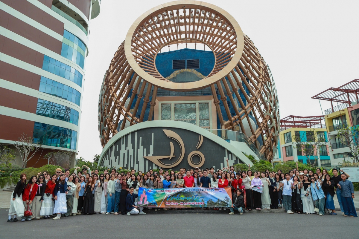 Du lịch Tết: Tour ngoại bán chạy, tour nội vẫn ngóng khách - Ảnh 4