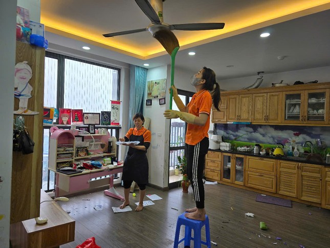 Dọn nhà ngày cuối năm: Giá tăng gấp 4 lần vẫn khó tìm - Ảnh 2