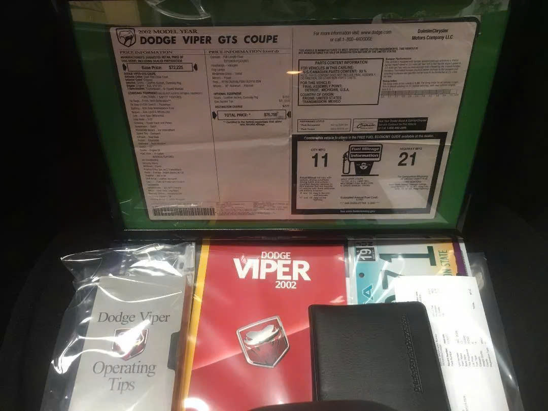 Mẫu xe 'rắn' này đời 2002 nhưng mới chạy 840km, được rao bán giá quy đổi 2,5 tỷ đồng - Ảnh 8
