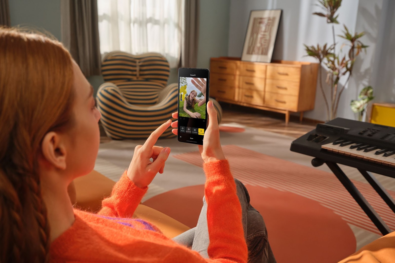 Một dòng smartphone nhận 40.000 lượt đặt mua tại TGDĐ: Máy 'quốc dân', tặng bảo hiểm, phiếu mua hàng, trả trước 0 đồng thế này bảo sao không hot - Ảnh 1