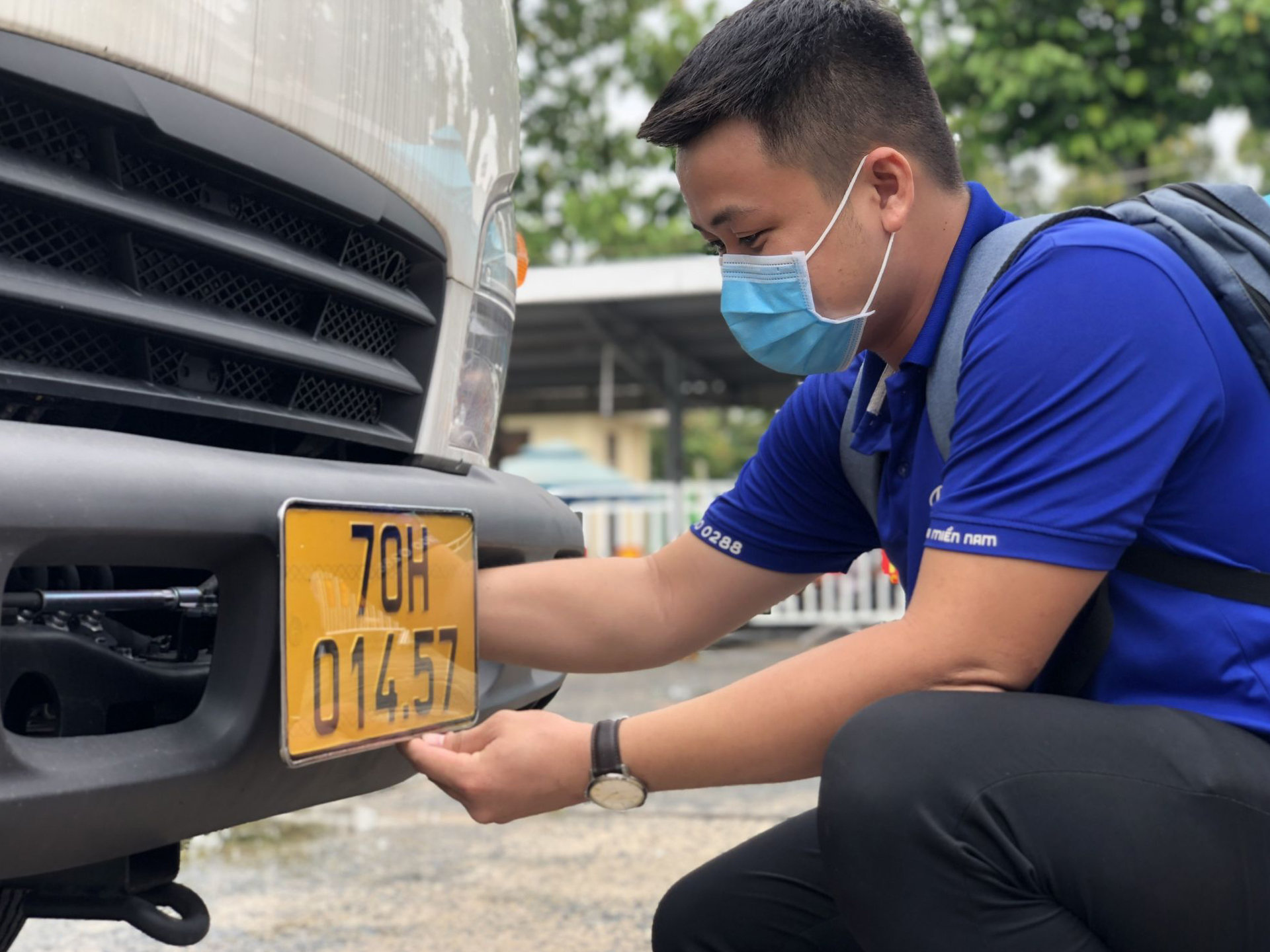 Bộ Công an yêu cầu 6 trường hợp phải nhanh chóng đổi biển số xe và đăng ký xe trong năm 2025 - Ảnh 1