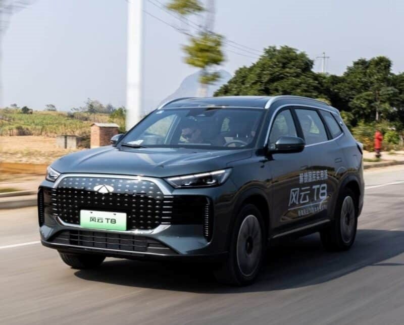 SUV hybrid ngang cỡ Hyundai Santa Fe chốt lịch ra mắt: Giá cực rẻ từ 383 triệu đồng, nội thất hiện đại - “ăn xăng” chỉ 1,3 lít/100 km - Ảnh 1