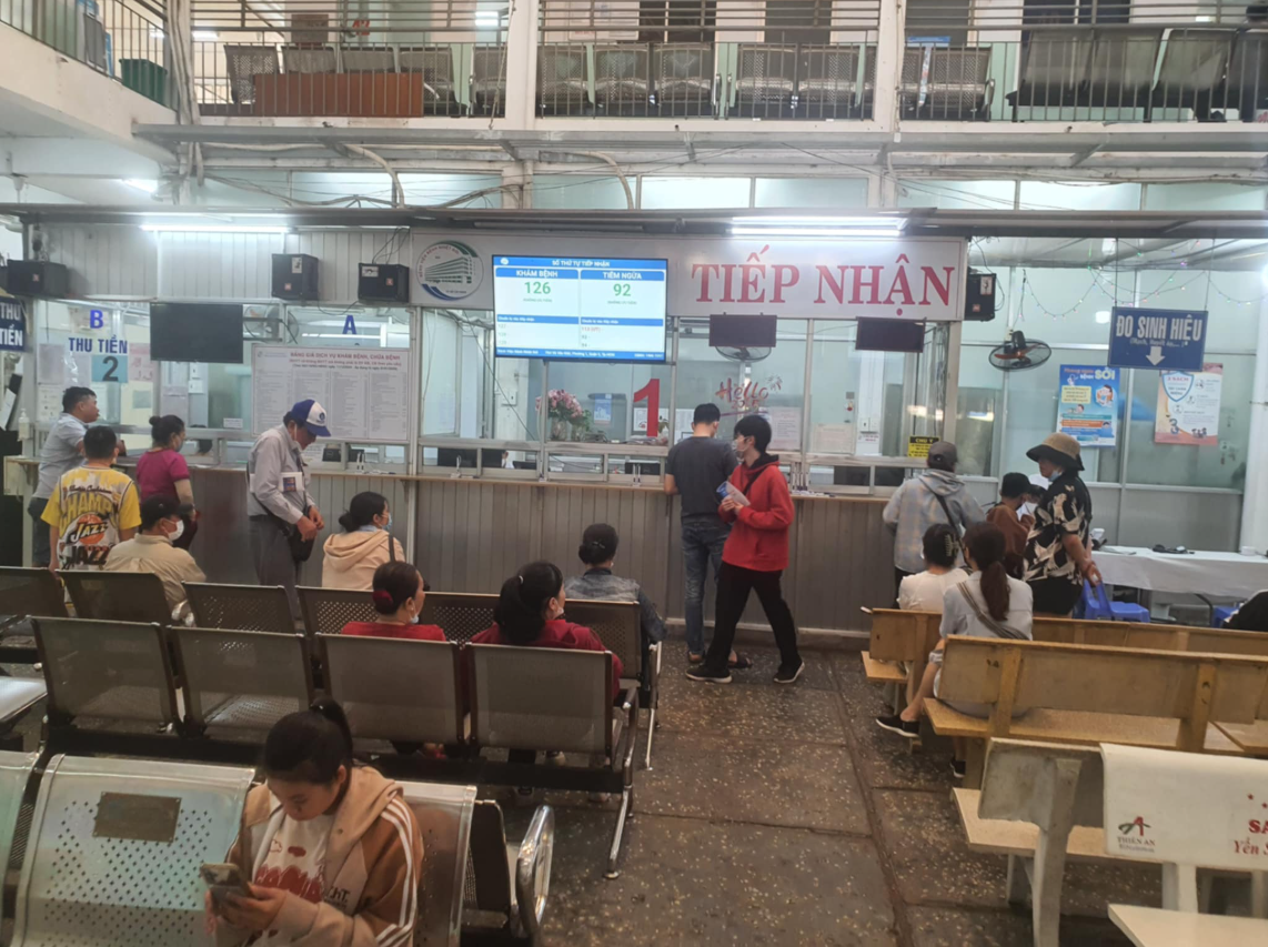 Thuốc cúm xách tay đang được rao bán nhiều trên mạng: Tác dụng bị thổi phồng, người mua hoang mang vì "loạn giá" - Ảnh 1