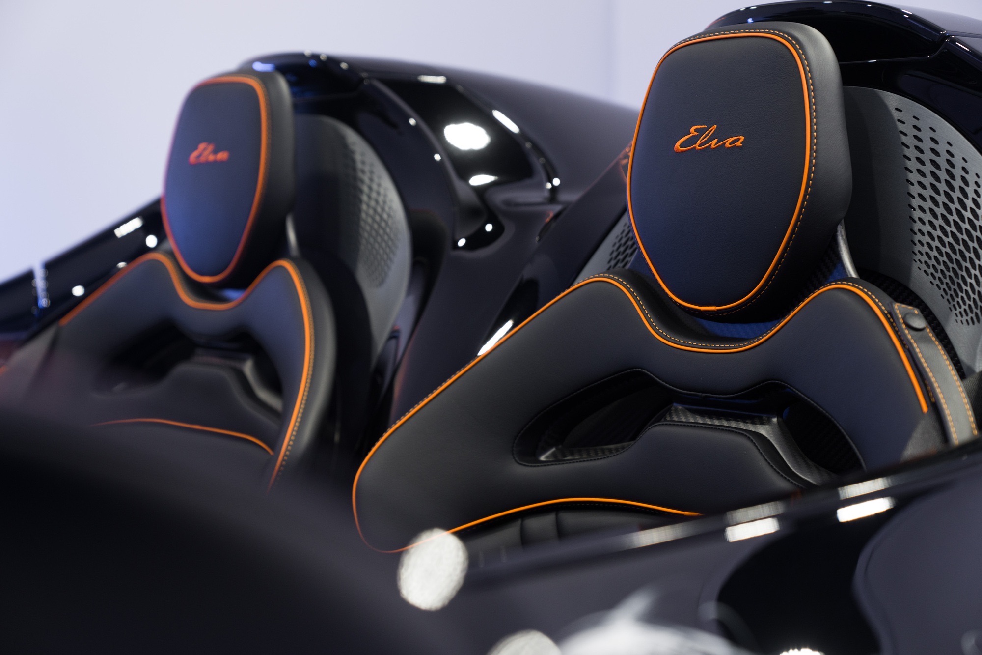 Được CĐM hỏi bao giờ mang McLaren Elva chạy ra đường, Minh Nhựa có câu trả lời khiến ai cũng chỉ biết cười trừ - Ảnh 15