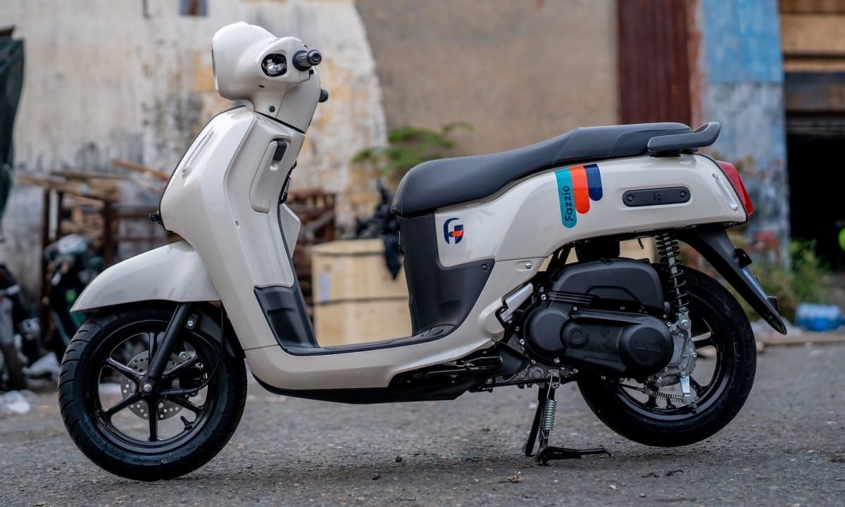 Chi tiết “kẻ thách thức” Honda Vision vừa cập bến thị trường Việt: Thiết kế đẹp như SH Mode, động cơ hybrid tiêu thụ 1,7 lít/100km - Ảnh 3