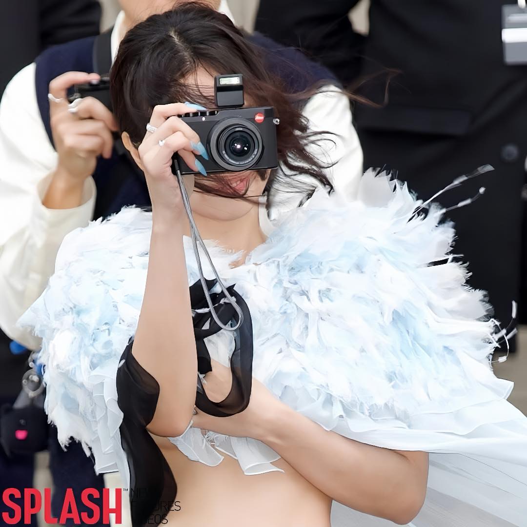 Jennie (BLACKPINK) "gây bão" khi xuất hiện tại Paris chỉ với 1 phụ kiện độc - Ảnh 2