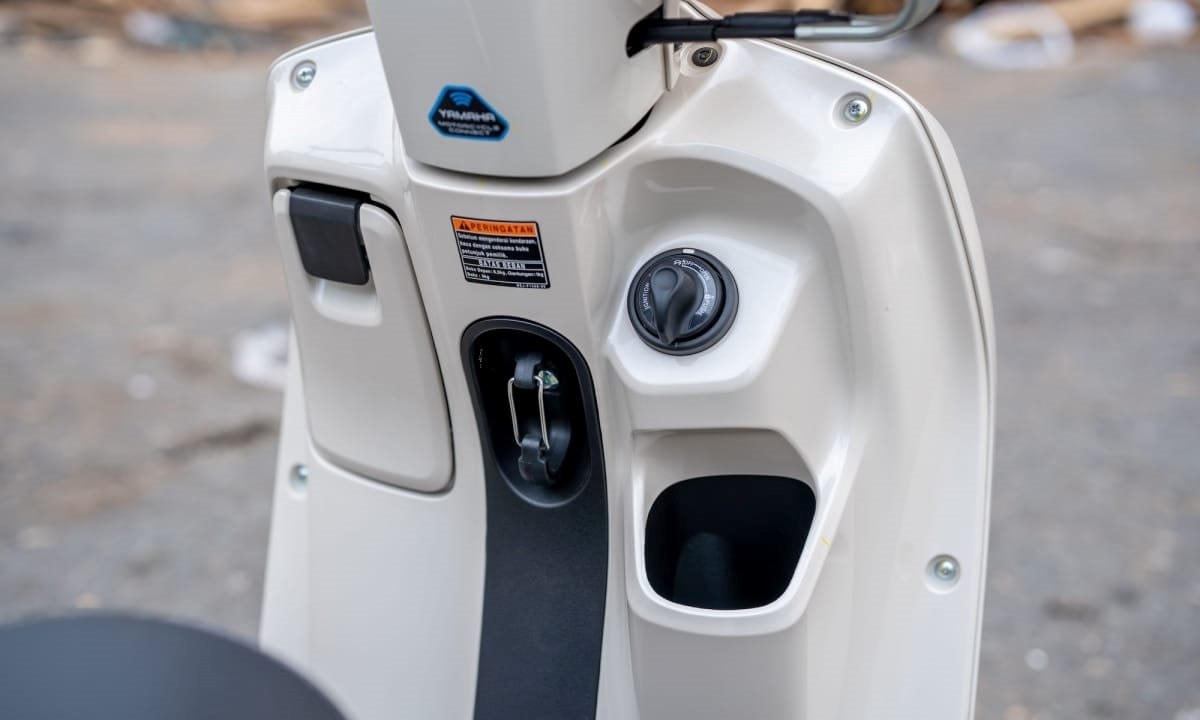 Chi tiết “kẻ thách thức” Honda Vision vừa cập bến thị trường Việt: Thiết kế đẹp như SH Mode, động cơ hybrid tiêu thụ 1,7 lít/100km - Ảnh 6