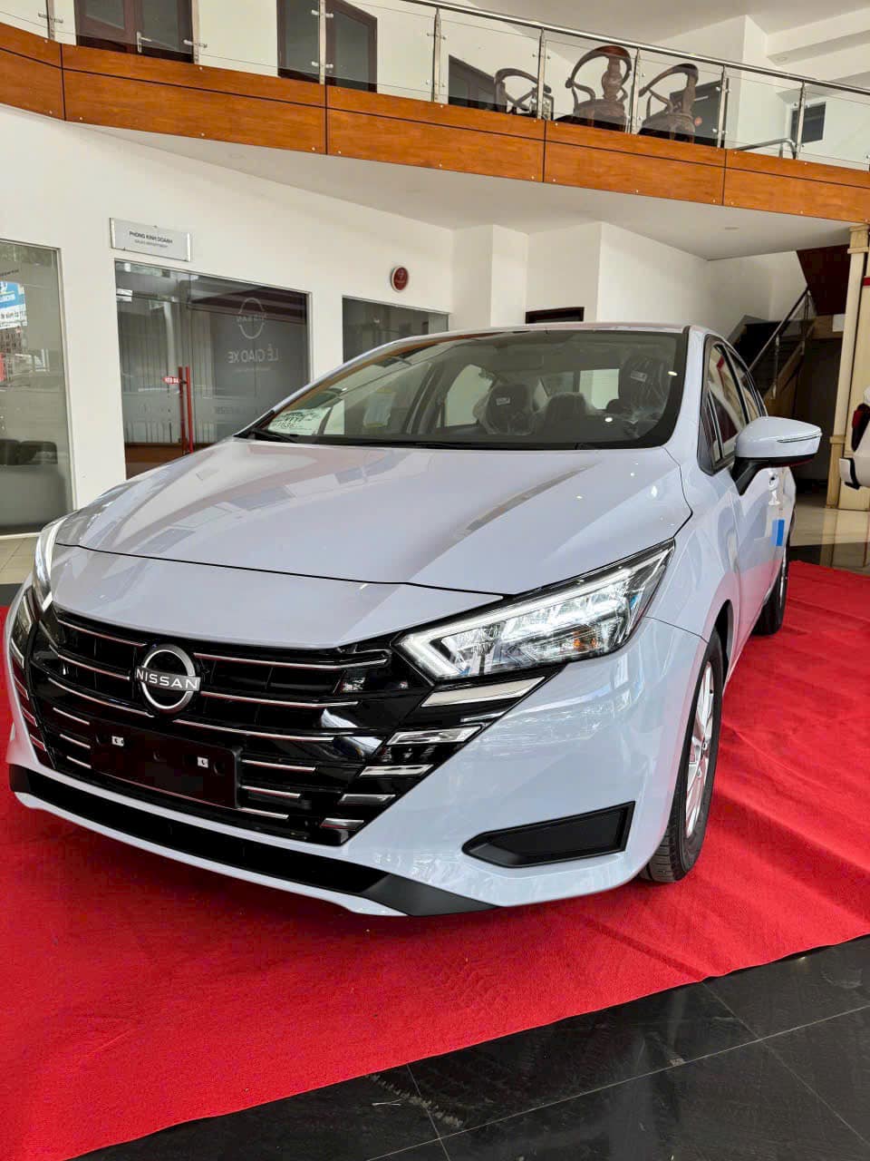 Nissan Almera giảm giá 30 triệu đồng tại đại lý, đua doanh số đầu năm với Vios, Accent - Ảnh 1