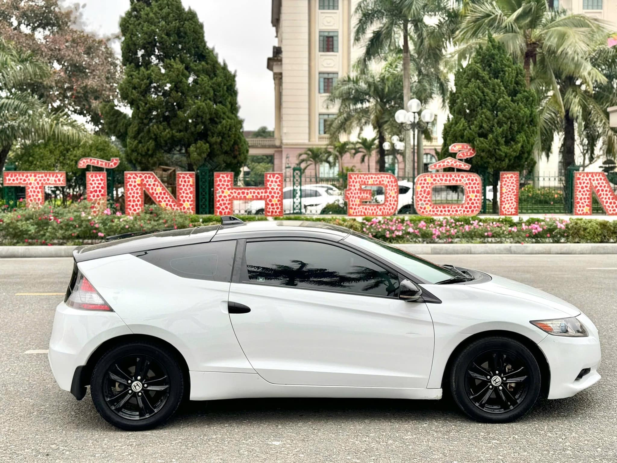 Rao Honda CR-Z giá 350 triệu, người bán khẳng định cả Việt Nam có 8 chiếc, 'ăn' xăng 4 lít/100km - Ảnh 5