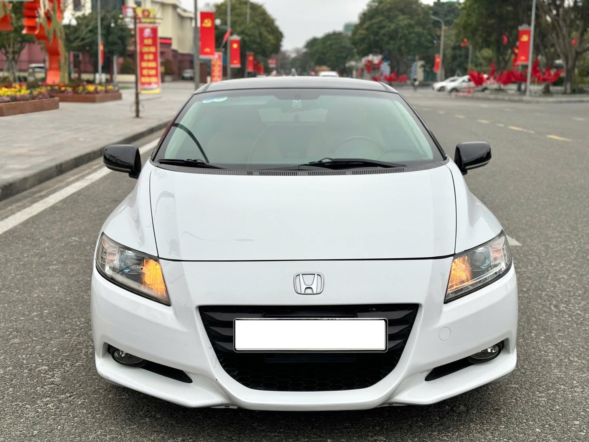Rao Honda CR-Z giá 350 triệu, người bán khẳng định cả Việt Nam có 8 chiếc, 'ăn' xăng 4 lít/100km - Ảnh 4