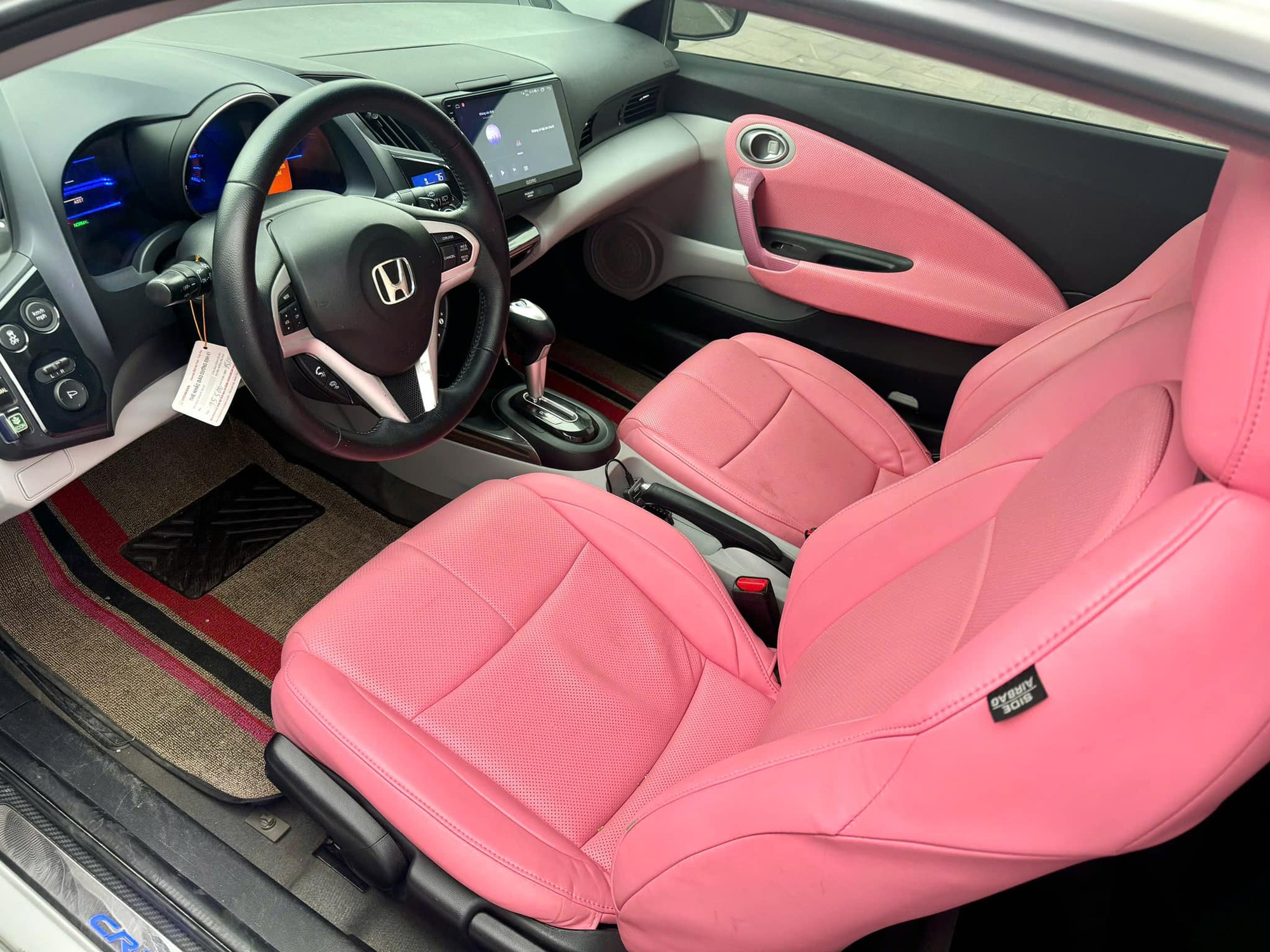 Rao Honda CR-Z giá 350 triệu, người bán khẳng định cả Việt Nam có 8 chiếc, 'ăn' xăng 4 lít/100km - Ảnh 2