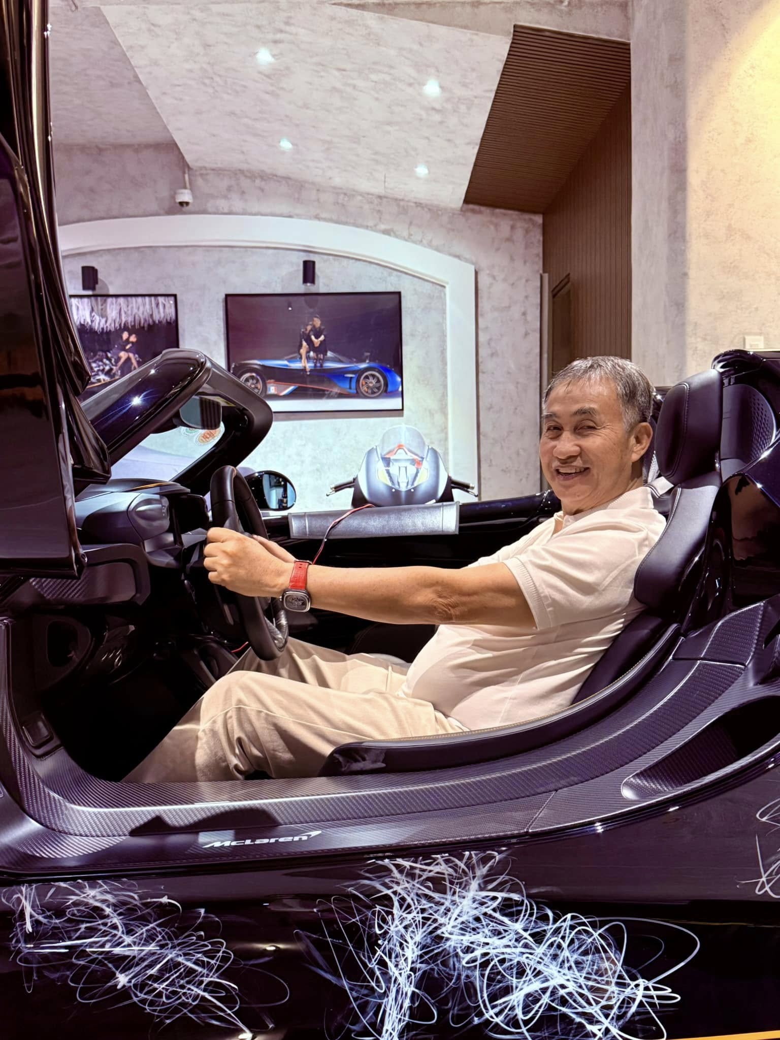 Được CĐM hỏi bao giờ mang McLaren Elva chạy ra đường, Minh Nhựa có câu trả lời khiến ai cũng chỉ biết cười trừ - Ảnh 3