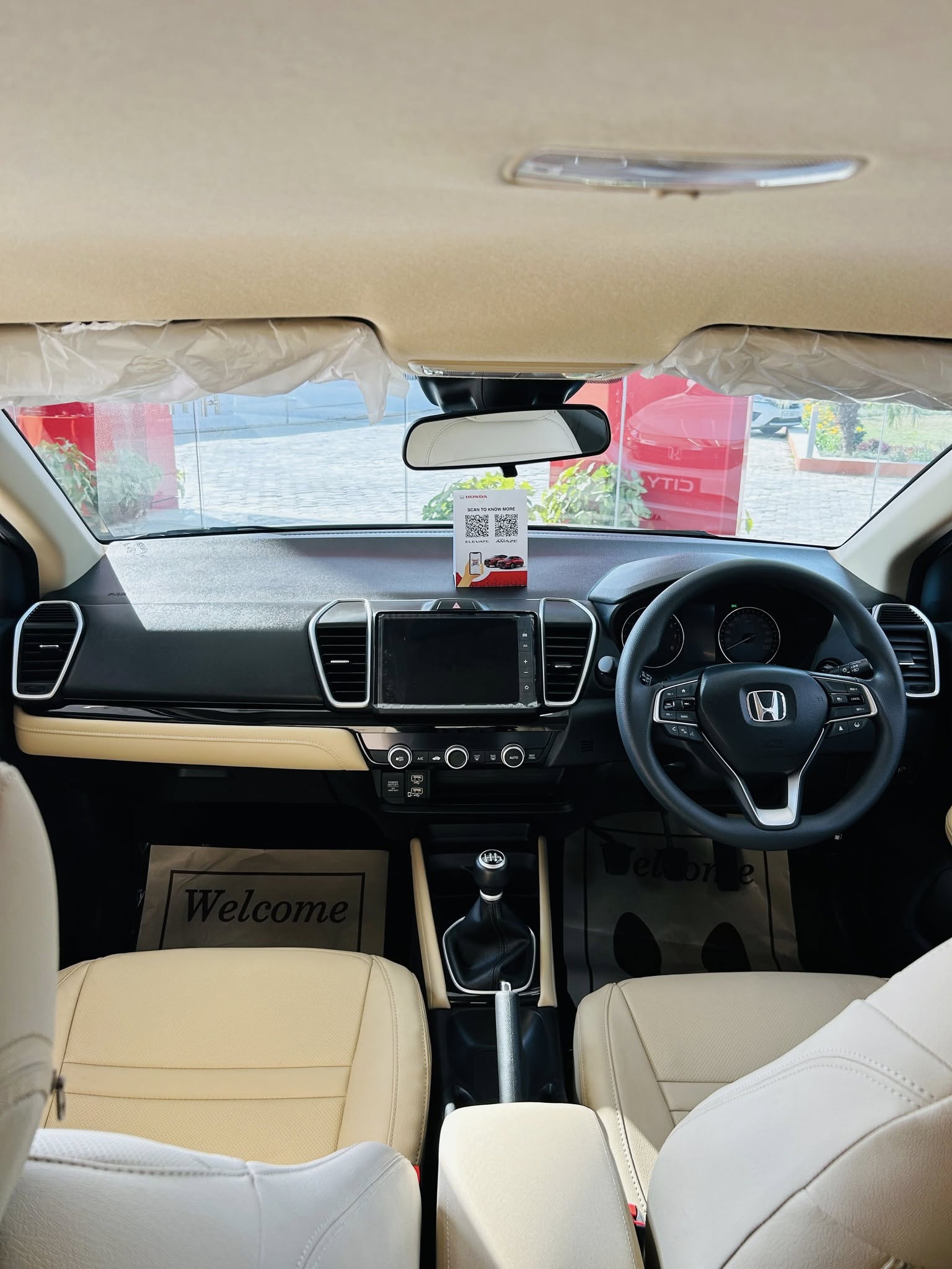 Honda City bản đặc biệt về đại lý: Nội thất cao cấp hơn, gây sốt với giá tương đương 365 triệu đồng - rẻ ngang Grand i10 - Ảnh 5