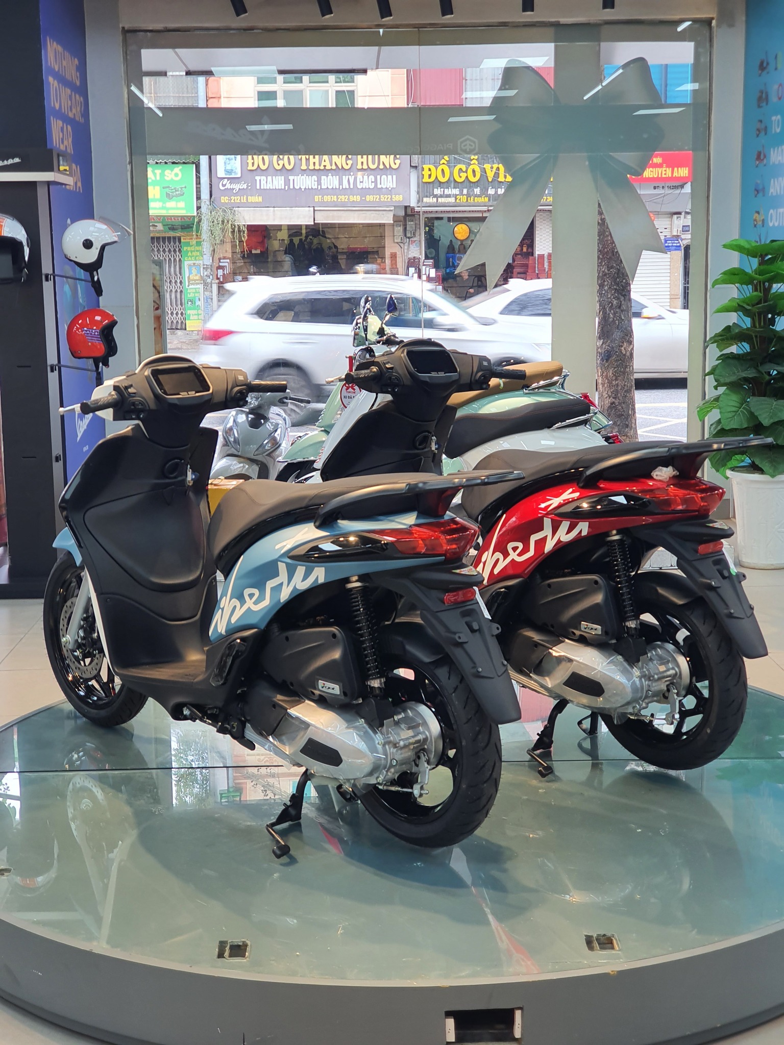 'Vua xe ga' 125cc của Ý vừa về đại lý Việt đã giảm giá mạnh: Nâng cấp loạt trang bị, ăn 2,19 lít/100km - cạnh tranh trực tiếp với SH Mode - Ảnh 4