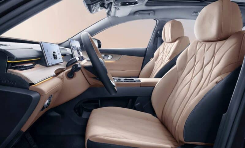 Hãng xe xây nhà máy 20.000 tỷ tại Việt Nam trình làng mẫu SUV siêu tiết kiệm xăng: Trang bị vượt trội Honda CR-V, uống 1,03 lít/100 km, giá tương đương từ 341 triệu đồng - Ảnh 5