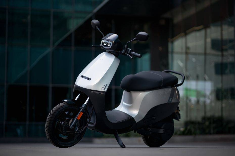 Xe máy điện đẹp như Vespa đi hơn 300km/sạc, có một tính năng xịn như Honda SH, giá quy đổi từ 30 triệu - Ảnh 3