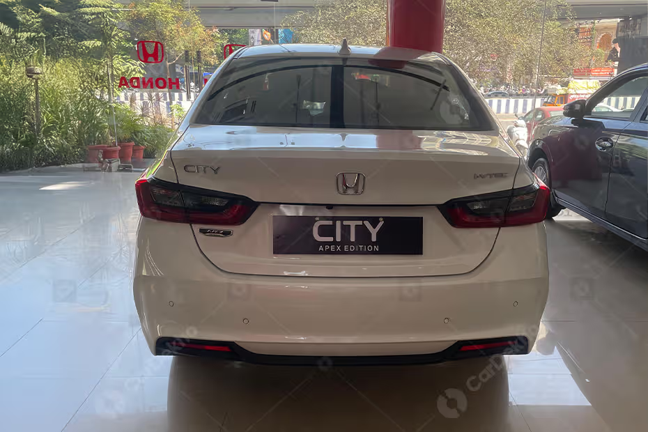 Honda City bản đặc biệt về đại lý: Nội thất cao cấp hơn, gây sốt với giá tương đương 365 triệu đồng - rẻ ngang Grand i10 - Ảnh 4