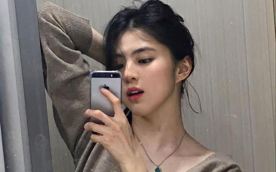 Trào lưu Gen Z dùng iPhone 5s, iPhone SE chụp ảnh hoài cổ - Ảnh 1