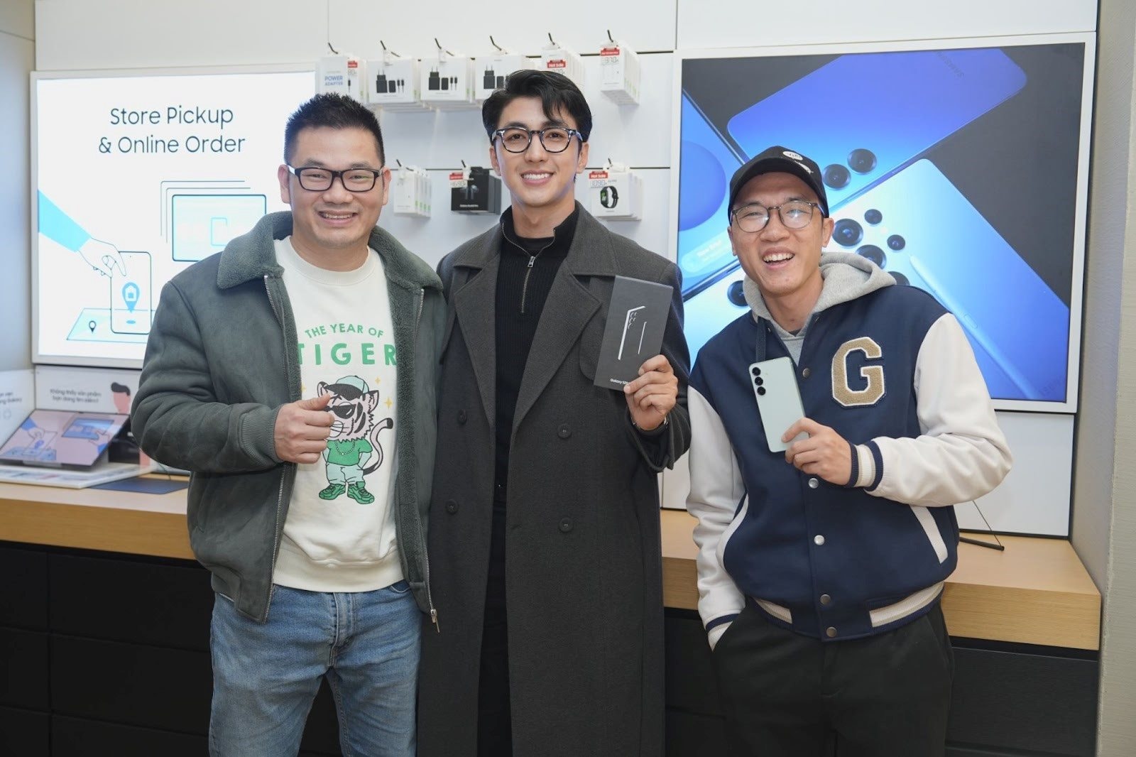 Galaxy S25 series lên kệ, bản tiêu chuẩn hút khách hơn thường lệ - Ảnh 1