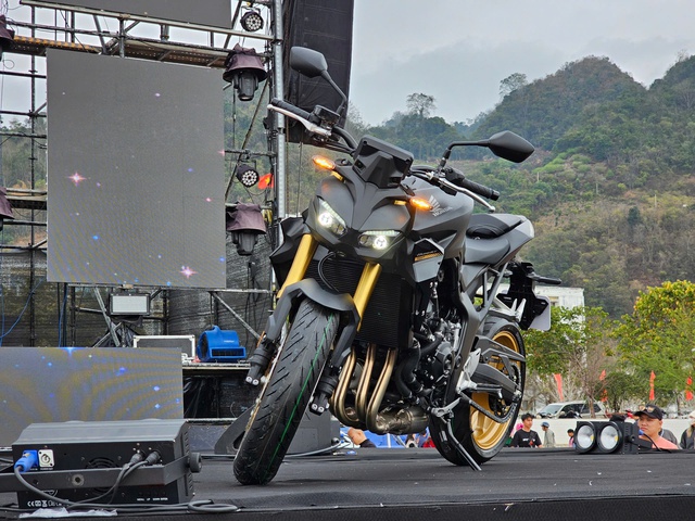 Hãng xe máy bán chạy nhất Việt Nam ra mắt 5 xe mới: 2 mẫu mới toanh, 3 bản nâng cấp - giá bán thế nào? - Ảnh 11