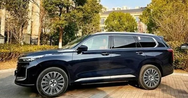 Hãng xe xây nhà máy tại tỉnh Thái Bình hé lộ SUV hybrid cỡ lớn hơn 600 triệu đồng, ăn xăng chỉ 1,5L/100 km